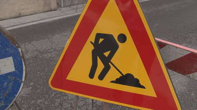 Lavori di “Sistemazione area sterrata tra via Dante e corso Italia”. Avviso sospensione dell’erogazione idrica.